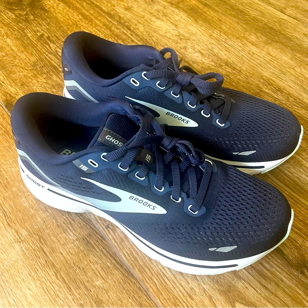 Brooks Ghost 15- women’s WIDE